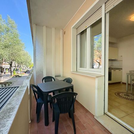 Condominio Bussola Bibione Extérieur photo